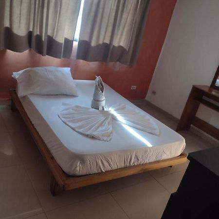 Hotel Il Prezzano 1 Catia La Mar Ngoại thất bức ảnh