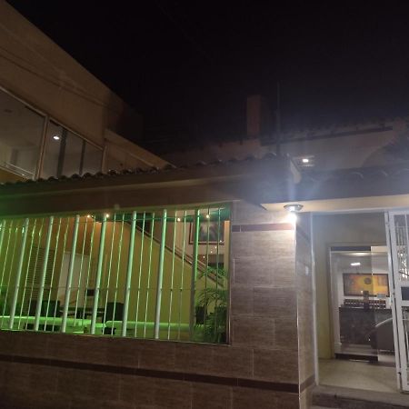 Hotel Il Prezzano 1 Catia La Mar Ngoại thất bức ảnh